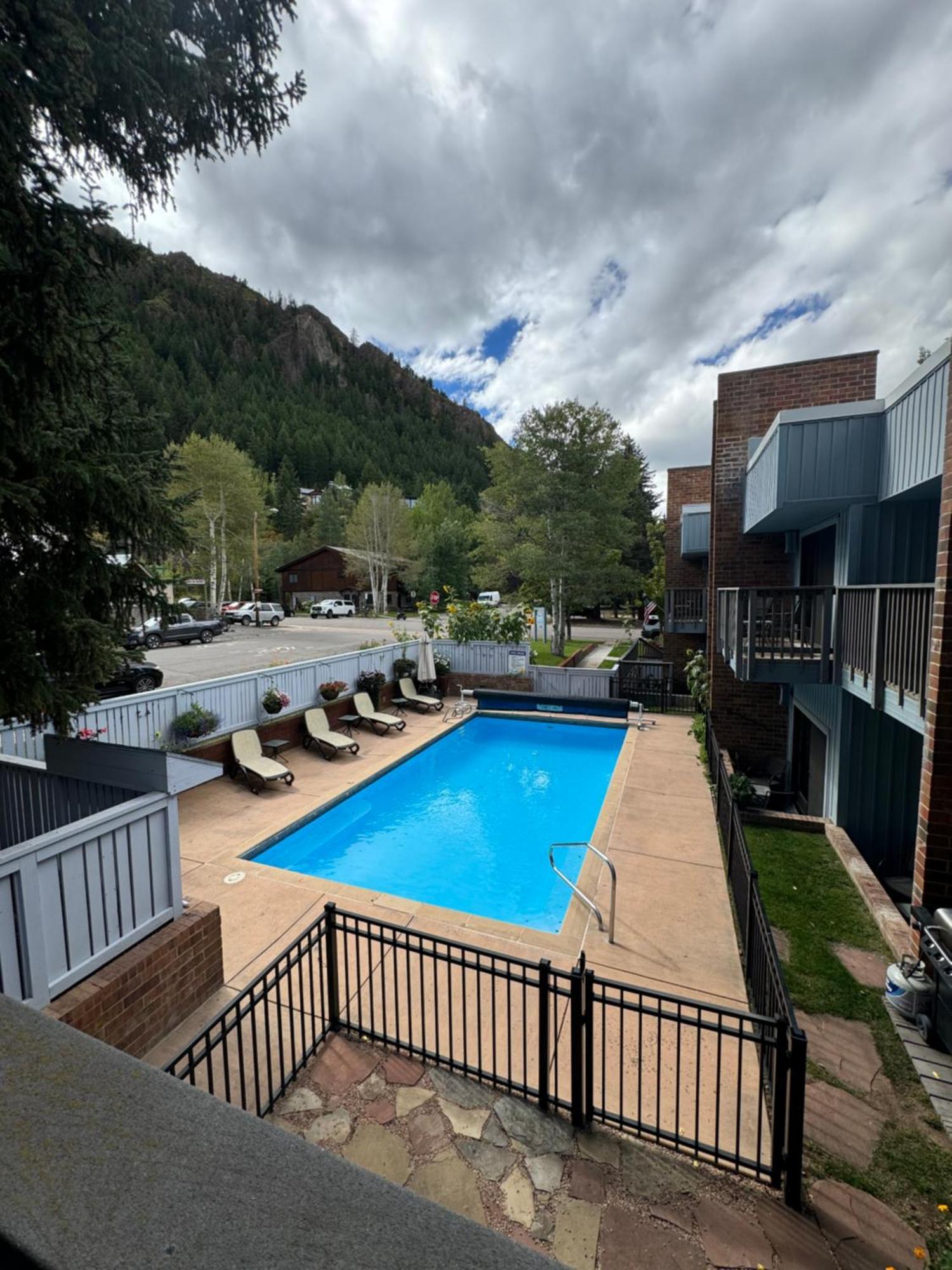 Shadow Mountain Lodge Aspen